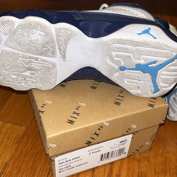Kids Jordan’s size 6, great condition. - Picture 4 of 4